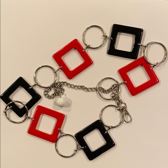 Accessories - Geometric Chain Belt